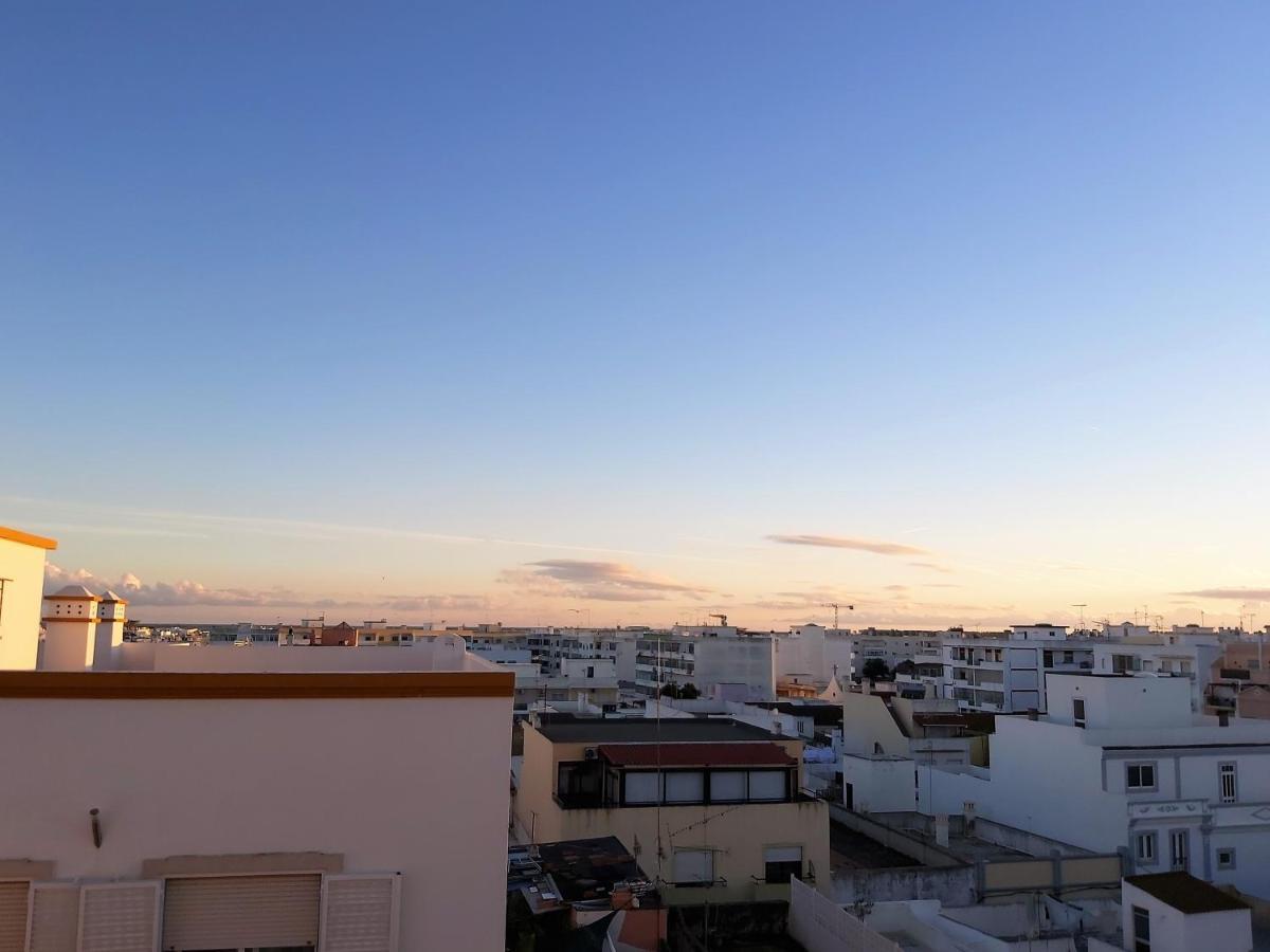 Casa Da Alegria - Apartamento Acolhedor No Centro De Olhão المظهر الخارجي الصورة