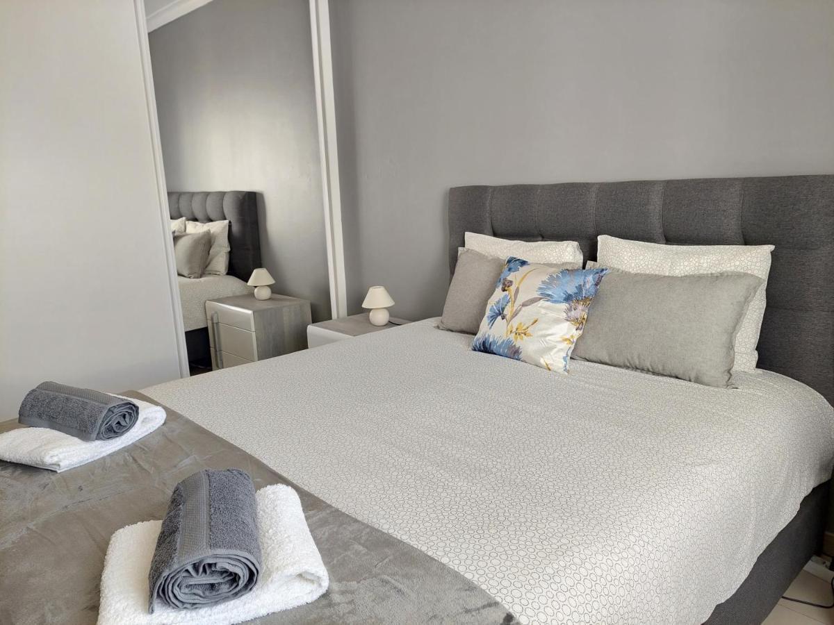 Casa Da Alegria - Apartamento Acolhedor No Centro De Olhão المظهر الخارجي الصورة